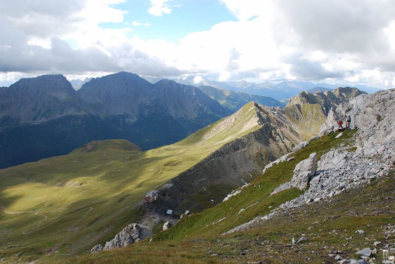027.JPG